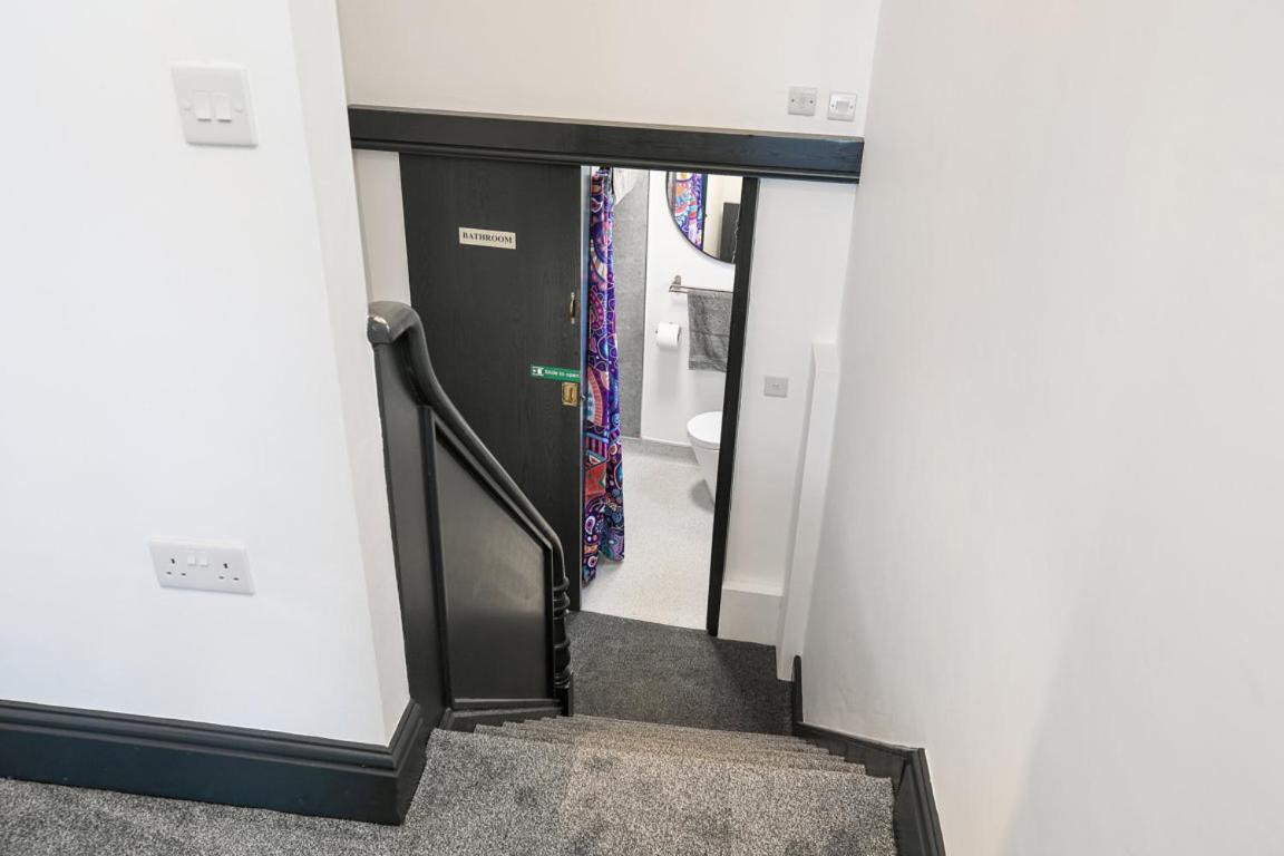 Apartment Tyme Suites On Kingsway